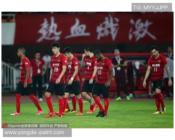 重庆与杭州排球队赛后复盘分析两队节奏与战术对决的深度剖析 重庆与杭州排球队赛后复盘分析两队节奏与战术对决的深度剖析