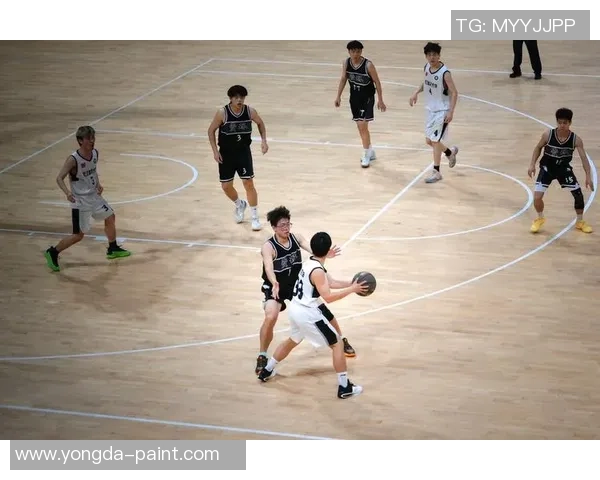 重庆篮球队在篮球意识排行榜中荣登第十名展现出色团队配合与战术执行能力 重庆篮球队在篮球意识排行榜中荣登第十名展现出色团队配合与战术执行能力