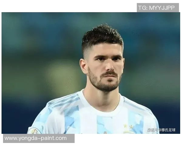 从贫困到巅峰足球明星背后的悲催人生故事揭秘 从贫困到巅峰足球明星背后的悲催人生故事揭秘