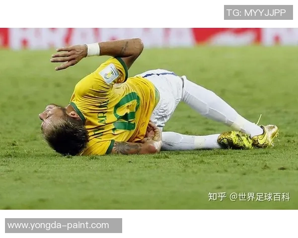 足球明星赛场致命失误瞬间回顾引发热议的精彩瞬间与教训